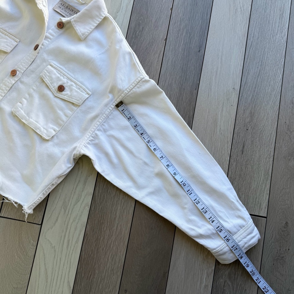 ALLSAINTS Sol Cropped Shirt Jacket in White - Picture 5 of 7